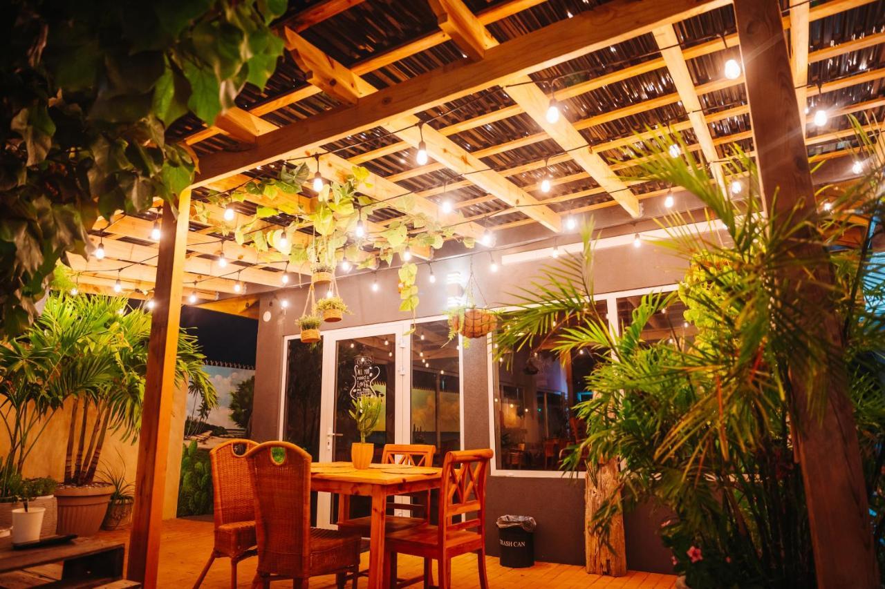 Hotel Rh Boutique Aruba Oranjestad Bagian luar foto
